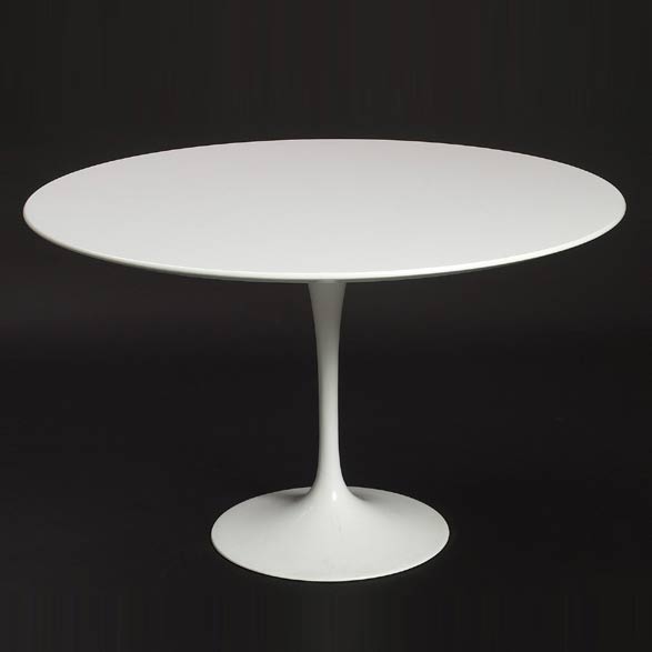 TULIP-knoll-tavolo.jpg